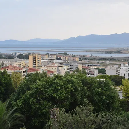 Splendido Open Space, A 10 Min A Piedi Dal Centro Iuns2308 * 卡利亚里