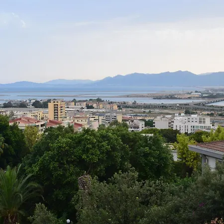 Splendido Open Space, A 10 Min A Piedi Dal Centro Iuns2308 Apartament Cagliari
